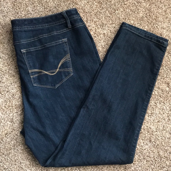 Dressbarn Jeans Dress Barn Signature Fit Skinny Poshmark